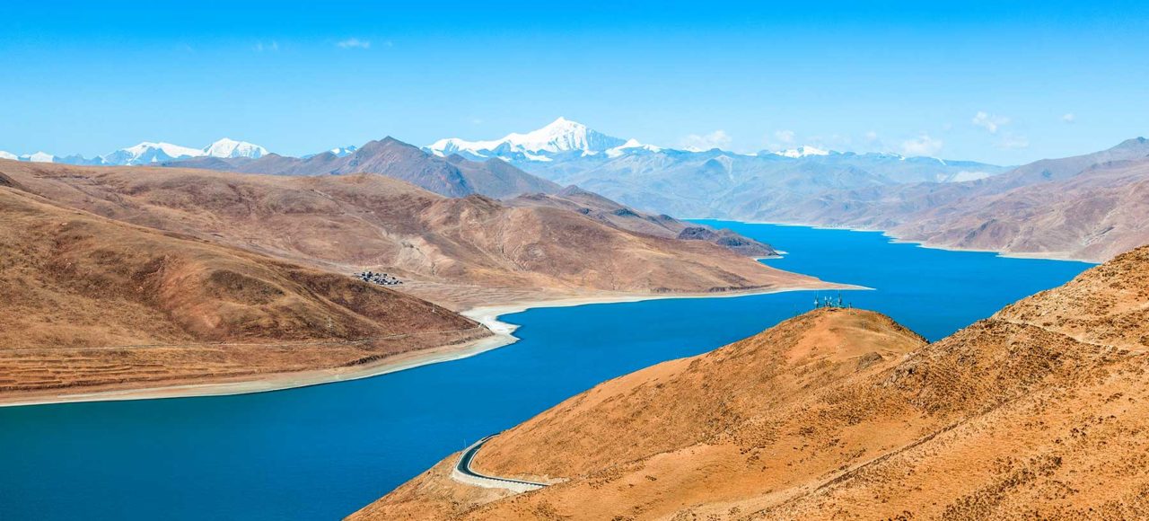 Yamtso Tso Lake of Tibet